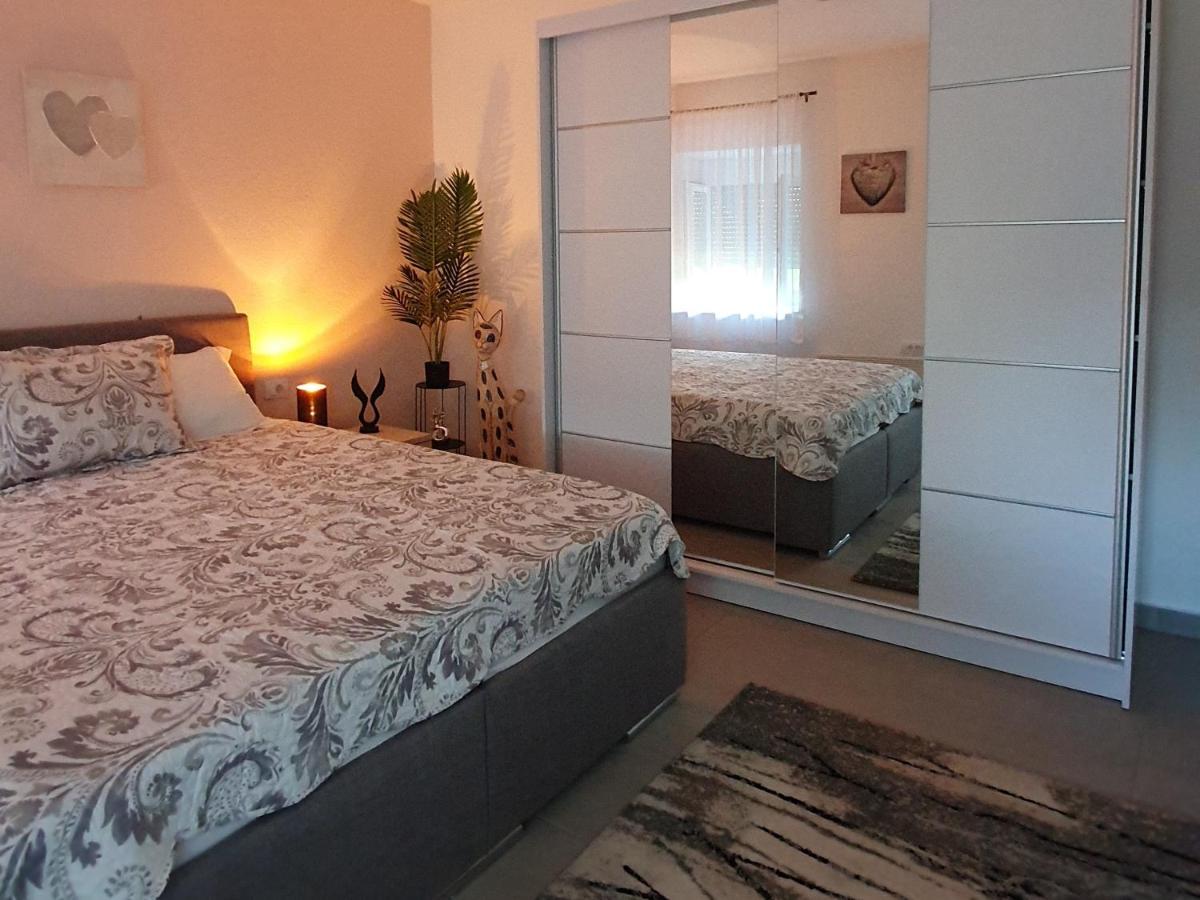 Afrodita Apartment ヴルドニーク エクステリア 写真