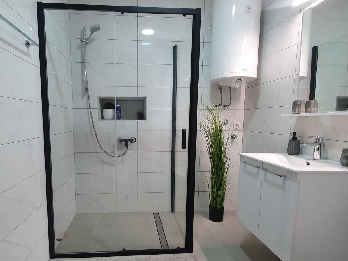 Afrodita Apartment ヴルドニーク エクステリア 写真